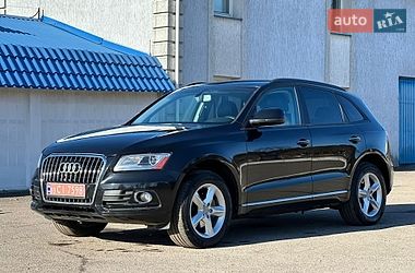Позашляховик / Кросовер Audi Q5 2016 в Радивиліві