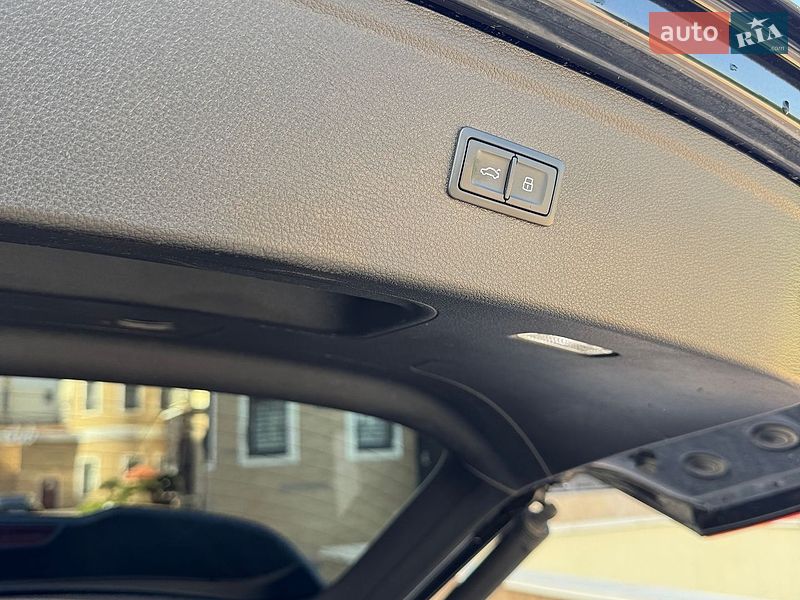 Внедорожник / Кроссовер Audi Q5 2023 в Киеве