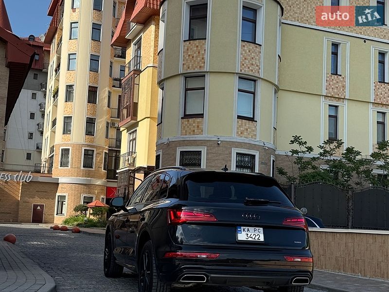 Внедорожник / Кроссовер Audi Q5 2023 в Киеве