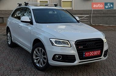 Позашляховик / Кросовер Audi Q5 2017 в Лубнах