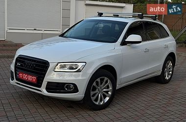 Позашляховик / Кросовер Audi Q5 2017 в Лубнах