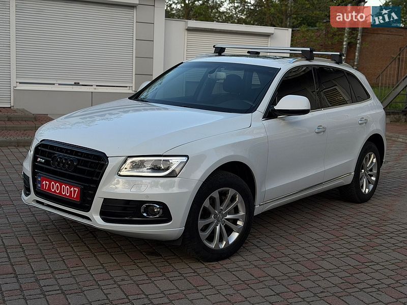 Позашляховик / Кросовер Audi Q5 2017 в Лубнах