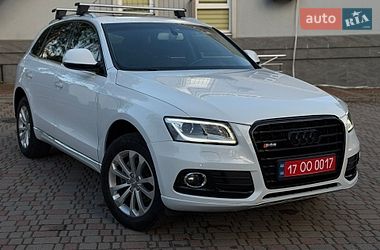 Позашляховик / Кросовер Audi Q5 2017 в Лубнах