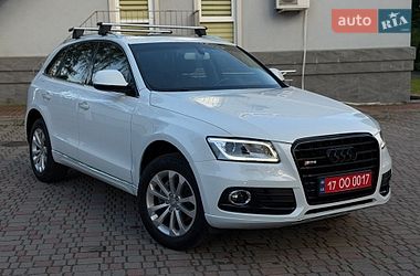 Позашляховик / Кросовер Audi Q5 2017 в Лубнах