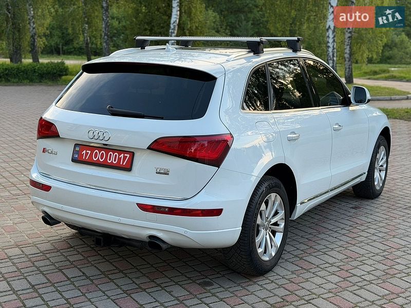 Позашляховик / Кросовер Audi Q5 2017 в Лубнах
