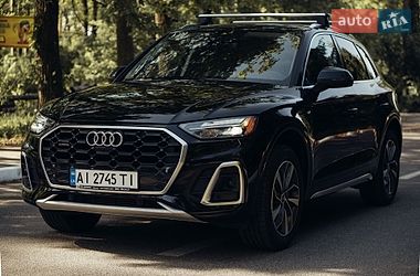 Позашляховик / Кросовер Audi Q5 2022 в Києві