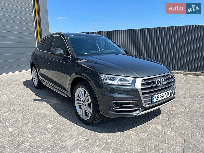 Позашляховик / Кросовер Audi Q5 2019 в Вінниці