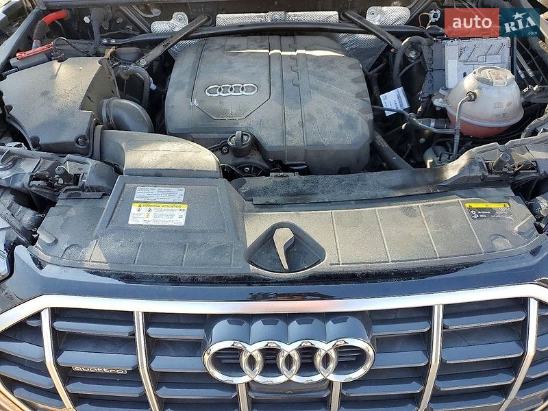 Внедорожник / Кроссовер Audi Q5 2021 в Львове