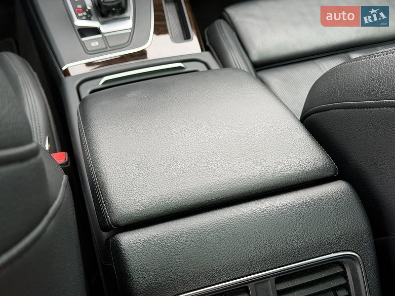 Позашляховик / Кросовер Audi Q5 2018 в Кривому Розі