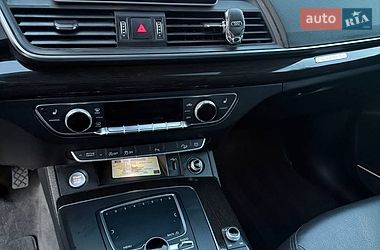 Внедорожник / Кроссовер Audi Q5 2018 в Надворной