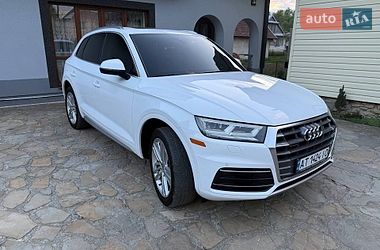 Внедорожник / Кроссовер Audi Q5 2018 в Надворной