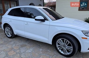 Внедорожник / Кроссовер Audi Q5 2018 в Надворной