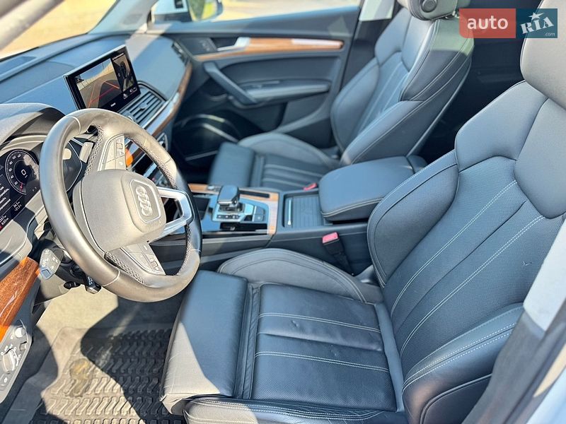 Внедорожник / Кроссовер Audi Q5 2023 в Стрые