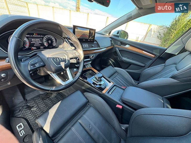 Внедорожник / Кроссовер Audi Q5 2023 в Стрые
