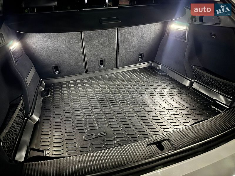 Внедорожник / Кроссовер Audi Q5 2023 в Стрые