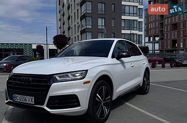 Внедорожник / Кроссовер Audi Q5 2017 в Городке