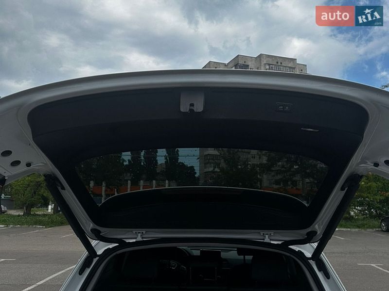 Внедорожник / Кроссовер Audi Q5 2019 в Одессе фото 20 Внедорожник / Кроссовер Audi Q5 2019 в Одессе