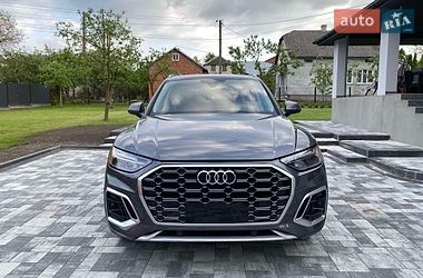 Позашляховик / Кросовер Audi Q5 2022 в Львові