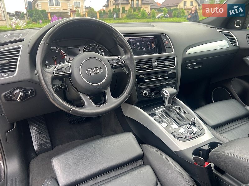 Внедорожник / Кроссовер Audi Q5 2016 в Ровно