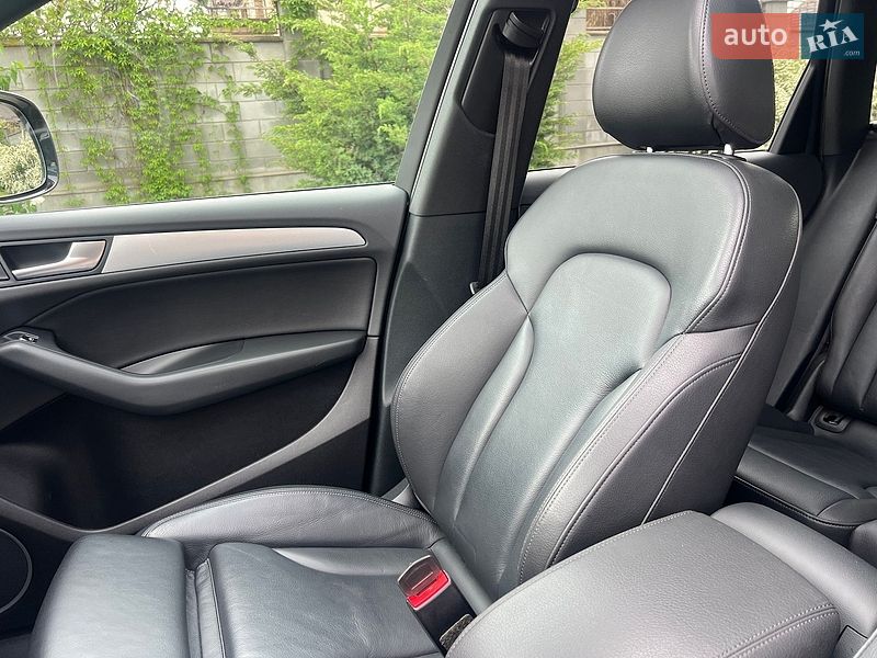 Внедорожник / Кроссовер Audi Q5 2016 в Ровно