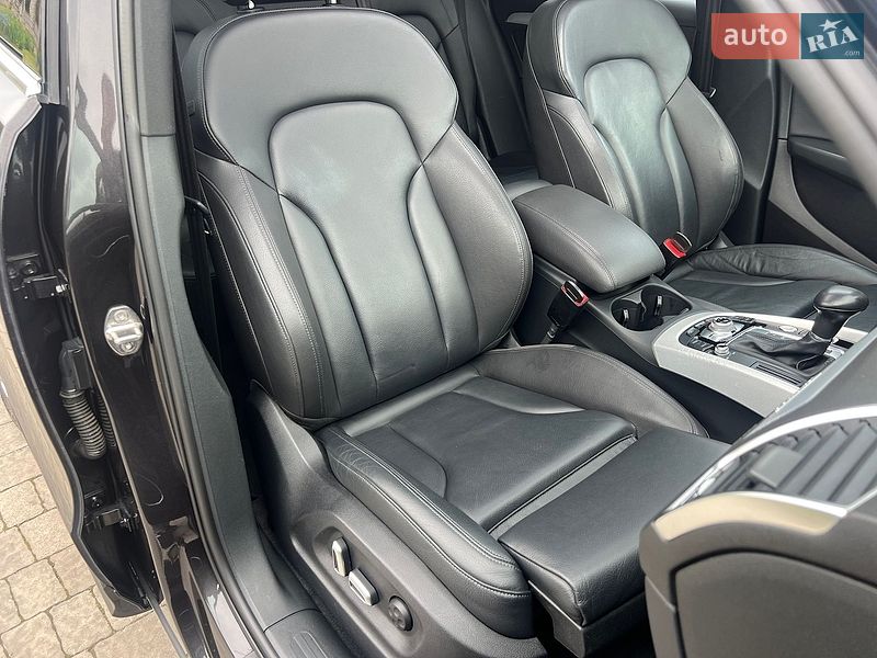 Внедорожник / Кроссовер Audi Q5 2016 в Ровно
