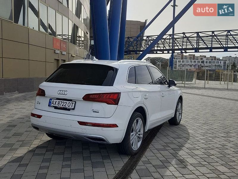 Внедорожник / Кроссовер Audi Q5 2017 в Львове фото 4 Внедорожник / Кроссовер Audi Q5 2017 в Львове