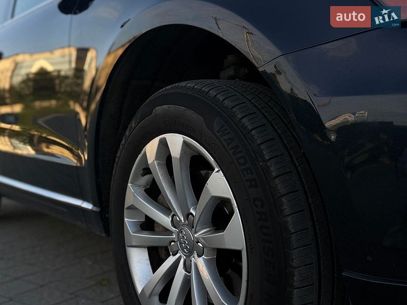 Позашляховик / Кросовер Audi Q5 2015 в Львові