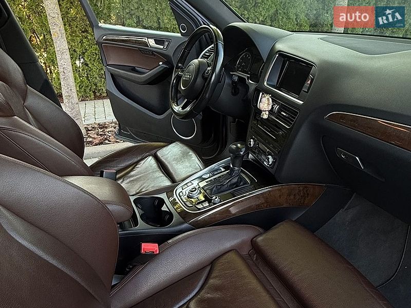 Позашляховик / Кросовер Audi Q5 2015 в Львові