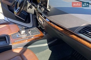 Внедорожник / Кроссовер Audi Q5 2017 в Шепетовке