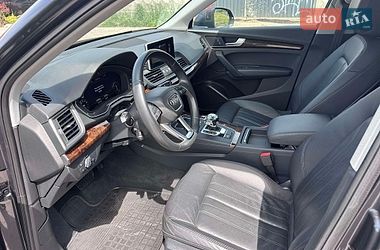 Позашляховик / Кросовер Audi Q5 2018 в Києві