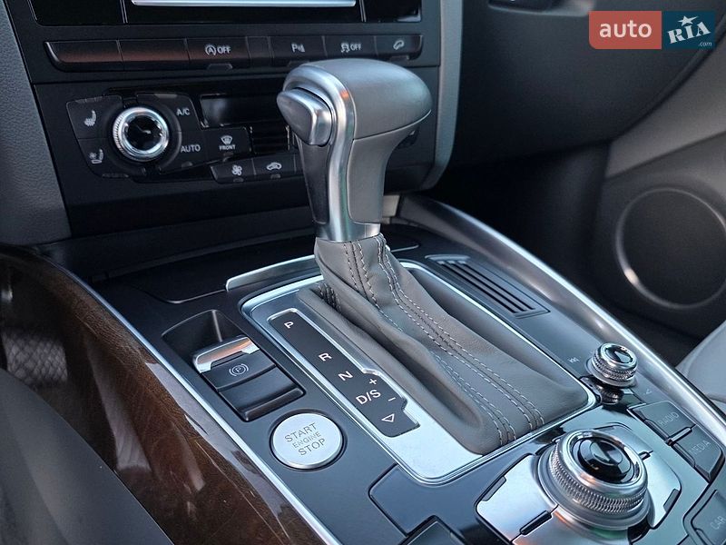 Внедорожник / Кроссовер Audi Q5 2015 в Киеве