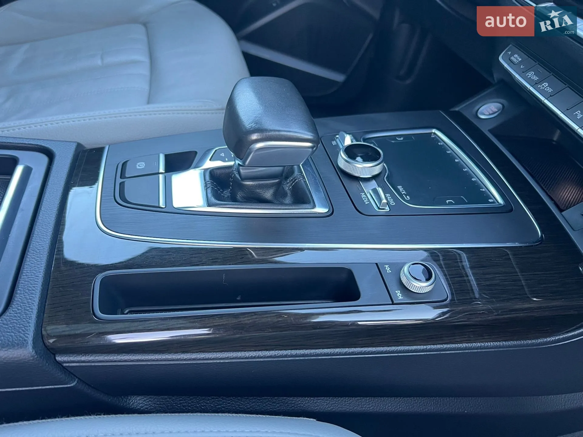 2017 Audi Q5 - мініатюра 99