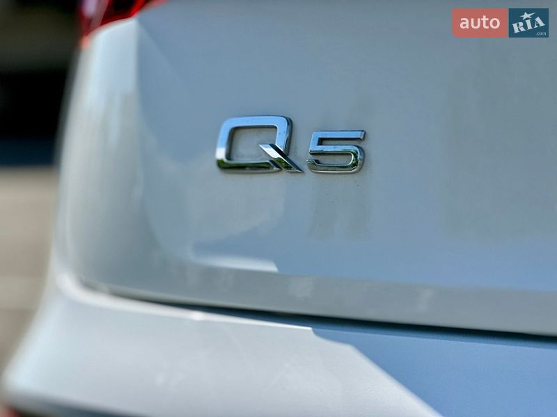 Внедорожник / Кроссовер Audi Q5 2018 в Киеве