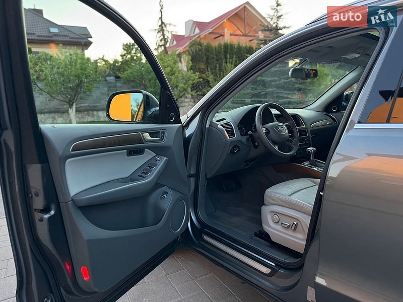 Внедорожник / Кроссовер Audi Q5 2014 в Ровно