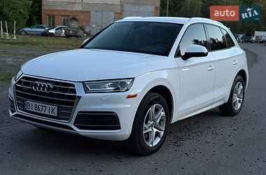 Позашляховик / Кросовер Audi Q5 2018 в Лубнах