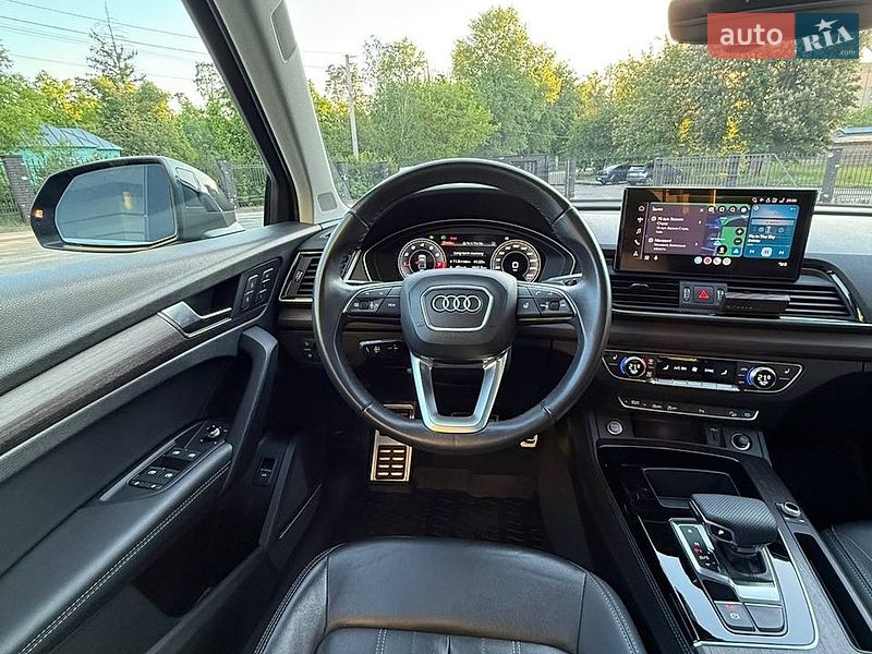 Внедорожник / Кроссовер Audi Q5 2020 в Киеве