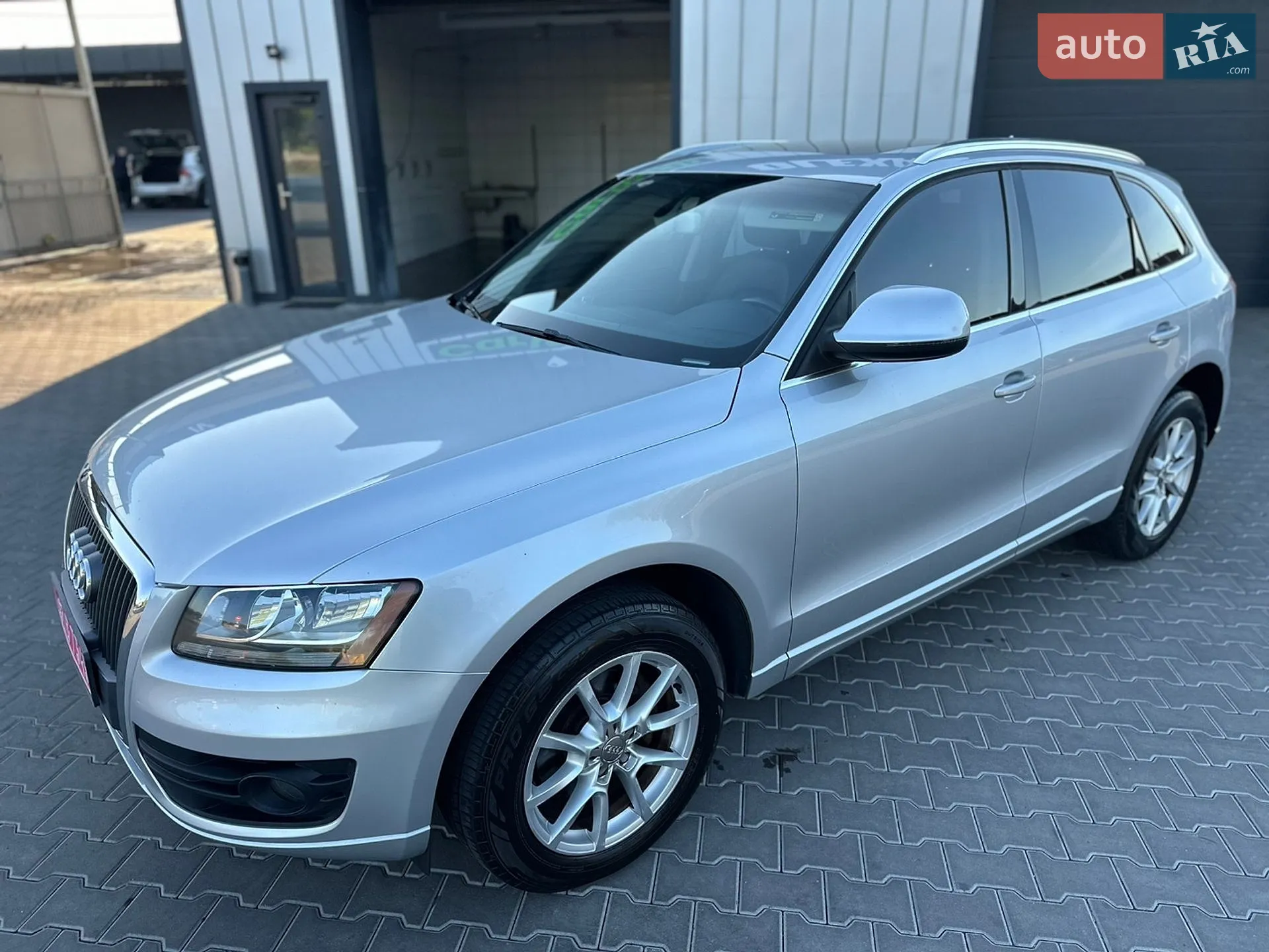 2010 Audi Q5 - мініатюра 3
