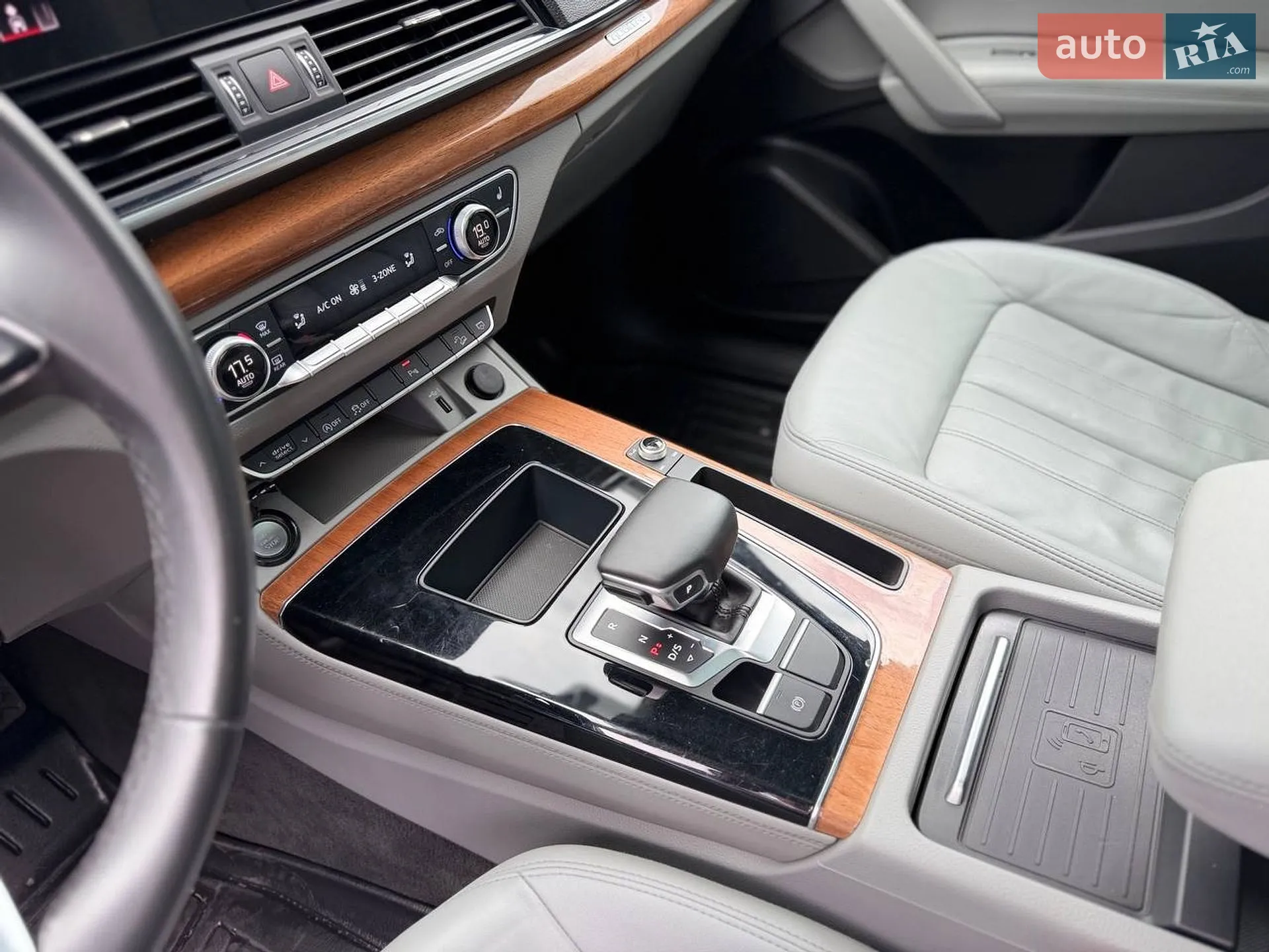 2020 Audi Q5 - мініатюра 8