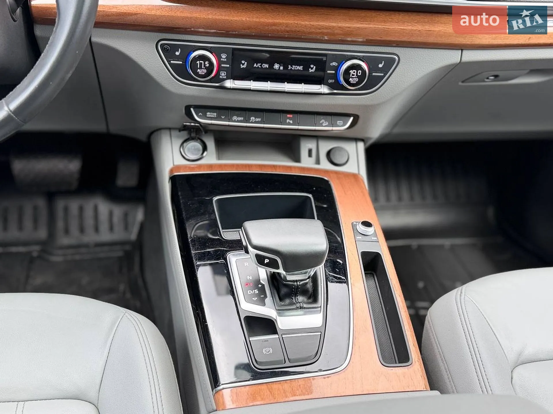 2020 Audi Q5 - мініатюра 14