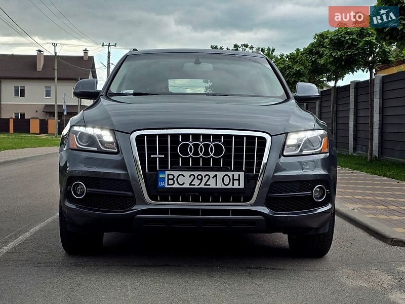Внедорожник / Кроссовер Audi Q5 2012 в Киеве