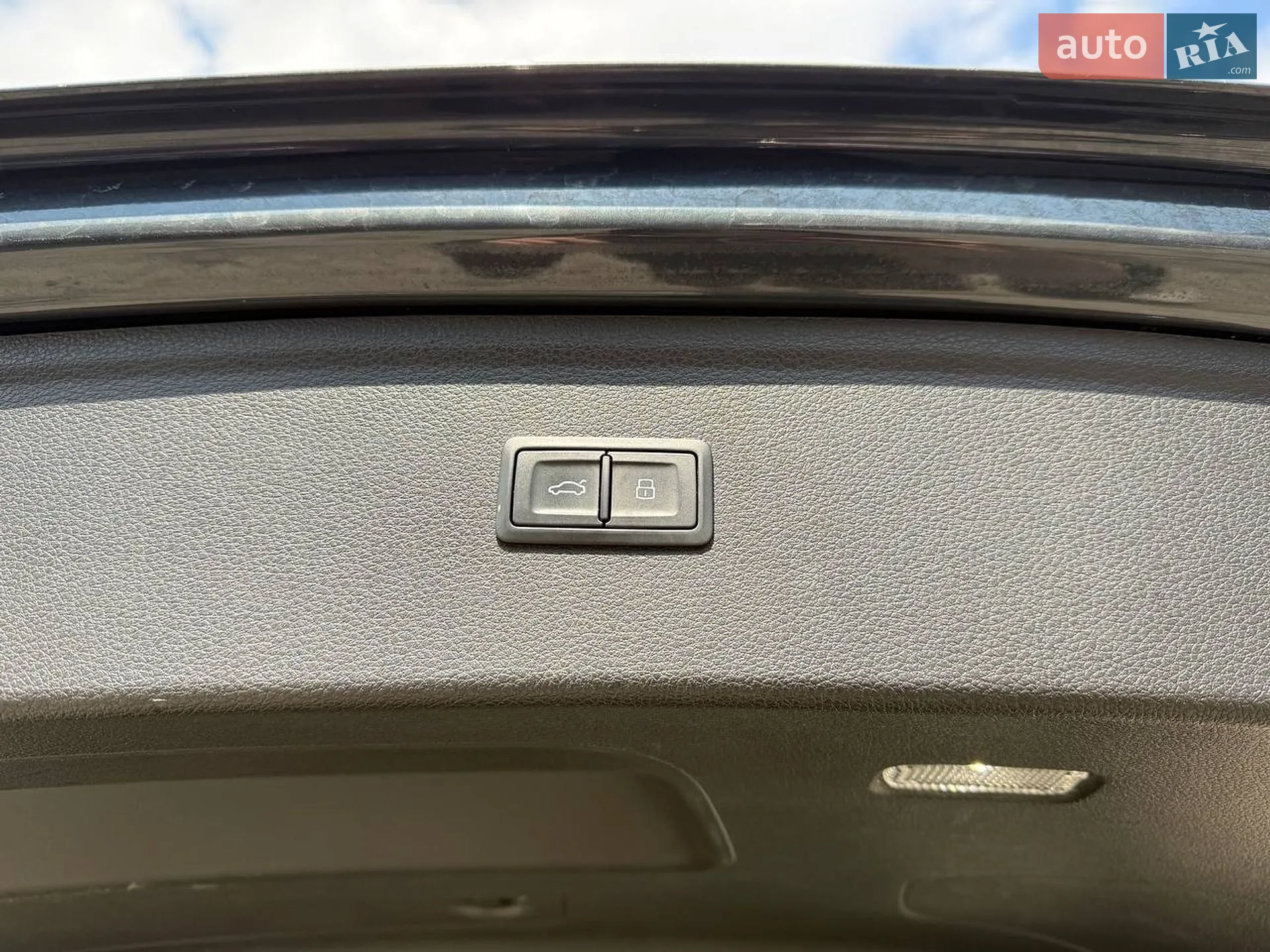 2017 Audi Q5 - мініатюра 41