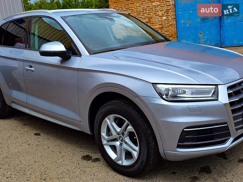 Audi Q5 2018 VIN WA1ANAFY0J2207500 фото оголошення 7 з 82