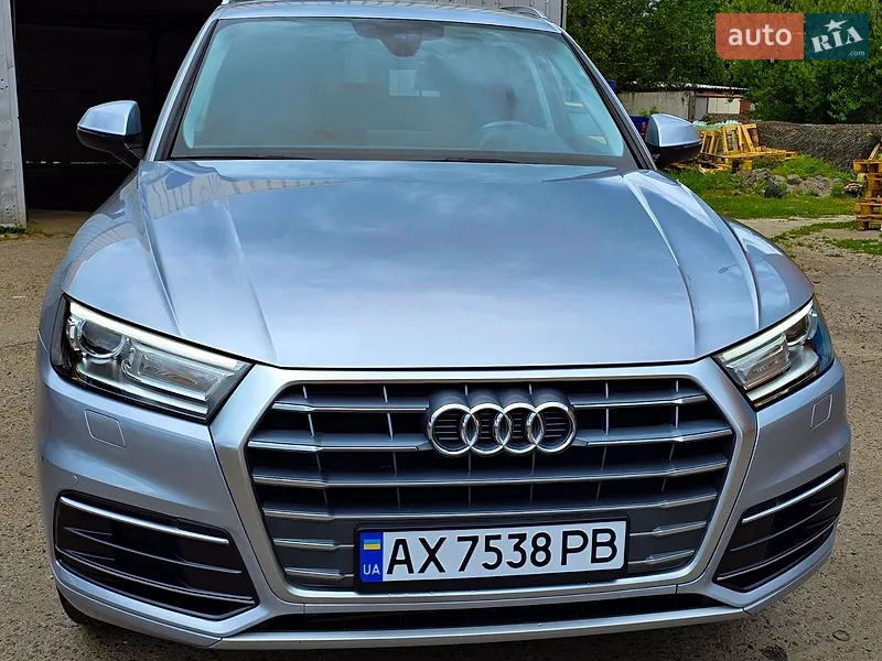 Audi Q5 2018 VIN WA1ANAFY0J2207500 фото оголошення 9 з 82