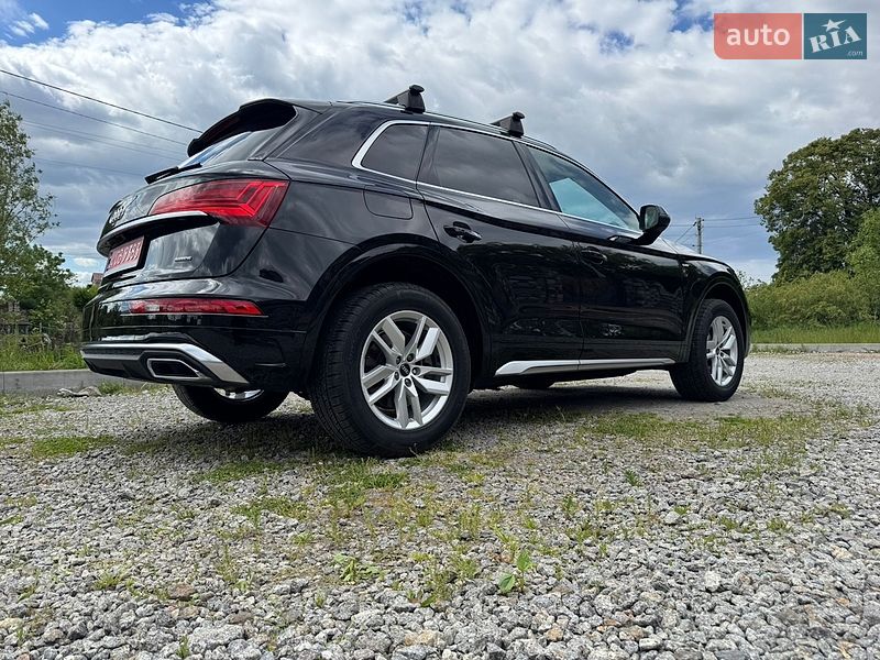 Внедорожник / Кроссовер Audi Q5 2023 в Бердичеве