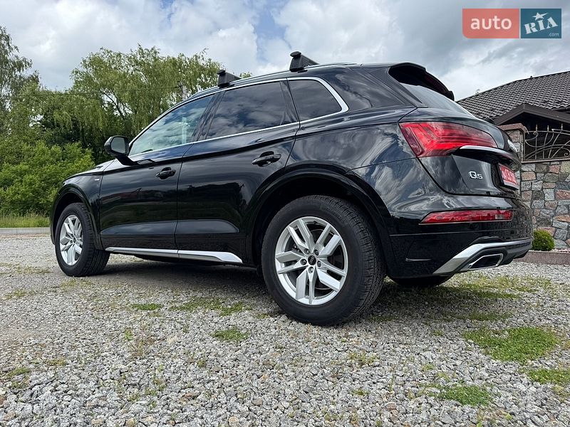 Внедорожник / Кроссовер Audi Q5 2023 в Бердичеве