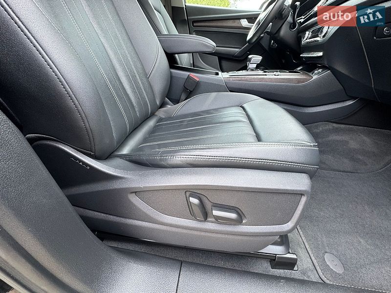 Внедорожник / Кроссовер Audi Q5 2023 в Бердичеве