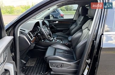 Внедорожник / Кроссовер Audi Q5 2019 в Кривом Роге