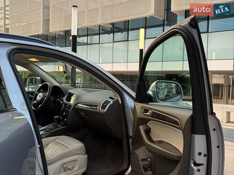 Внедорожник / Кроссовер Audi Q5 2015 в Львове