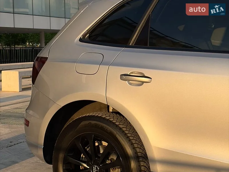 Audi Q5 2015 VIN WA1C2AFP8GA039466 фото оголошення 11 з 137