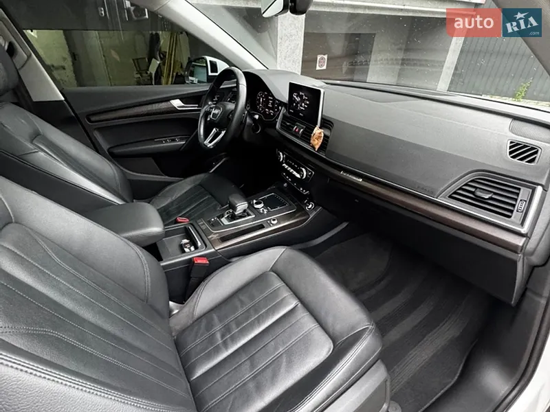 Audi Q5 2018 VIN WA1BNAFYXJ2210036 фото оголошення 35 з 93